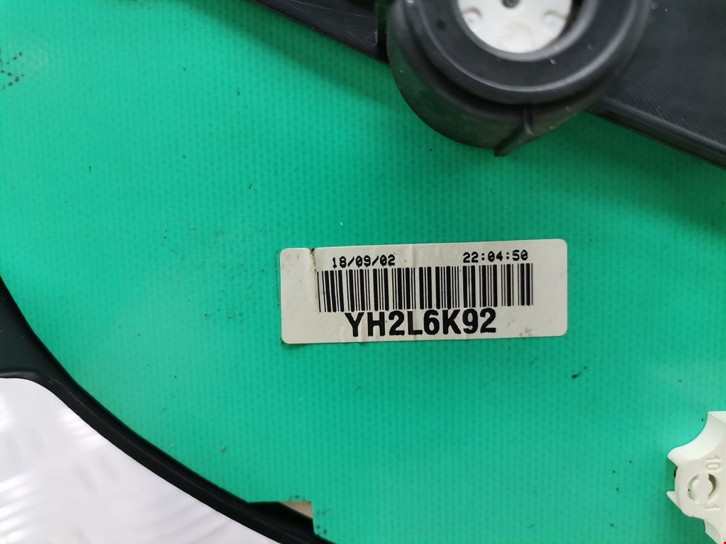 Панель приборов (щиток) PEUGEOT 206 1998-2012