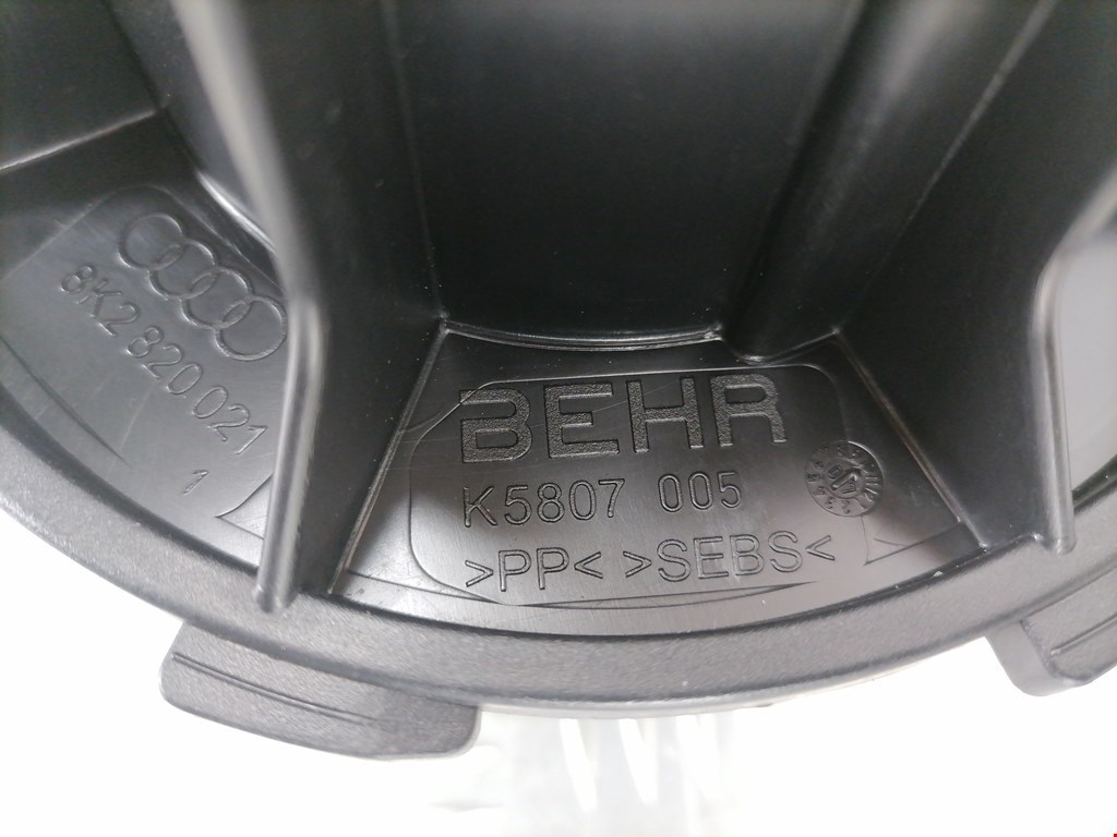 Моторчик (мотор) отопителя салона AUDI A5 2007-2016