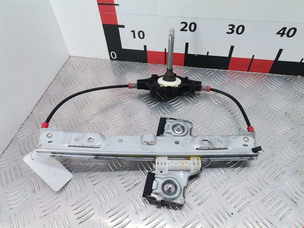 Стеклоподъемник задний левый FORD Fiesta 2008-2012