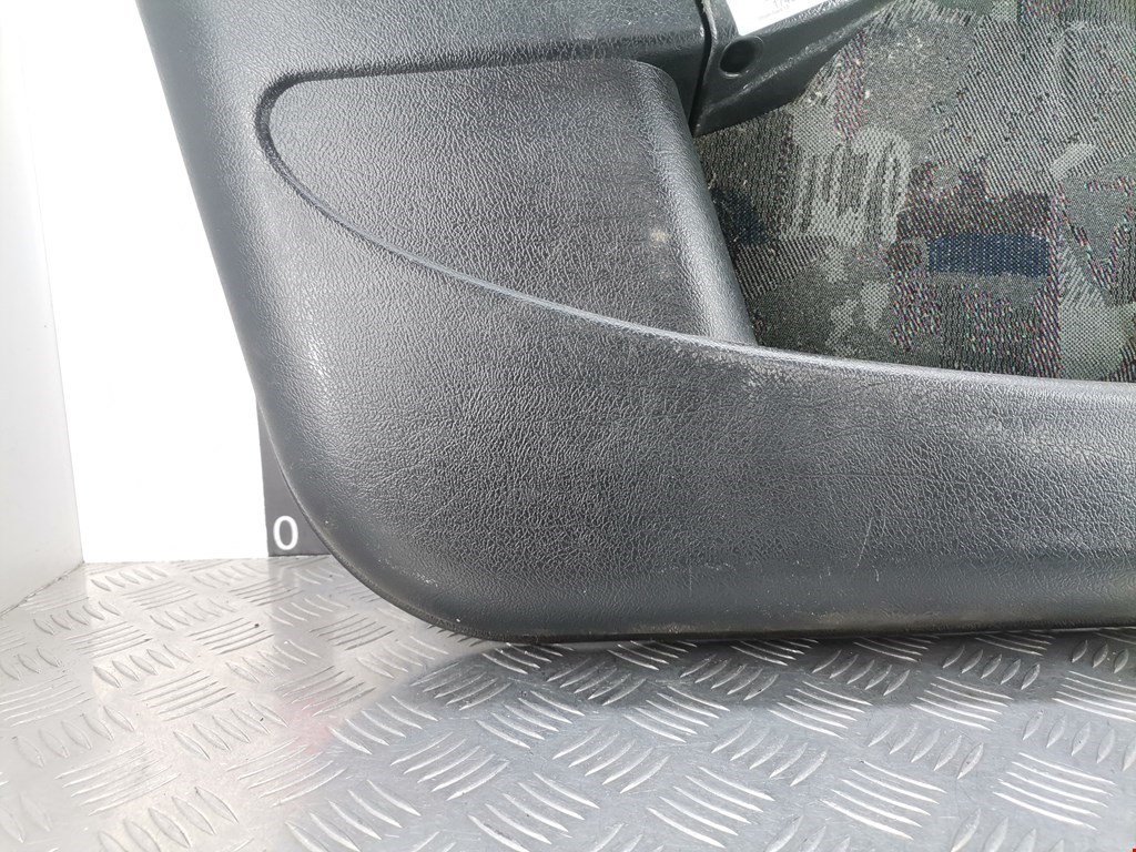 Обшивка двери передняя левая CITROEN Xsara 1997-2000