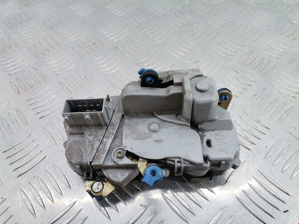 Замок двери передней правой CITROEN Xantia 1993-2002