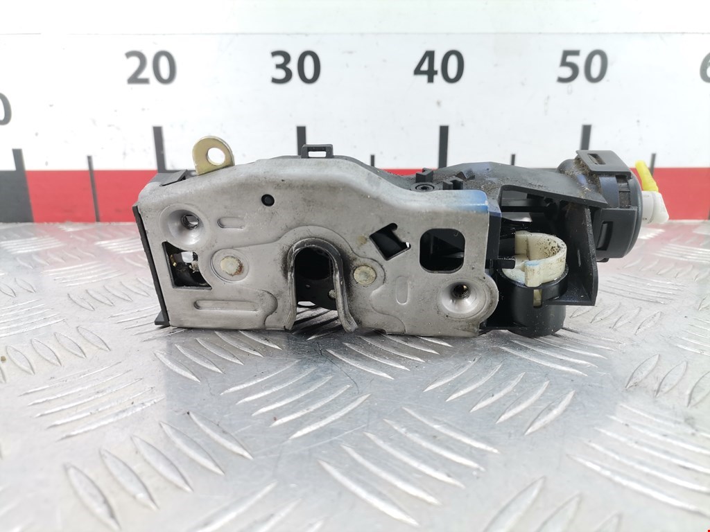 Замок двери передней правой MERCEDES-BENZ A-Class W168 1997-2004