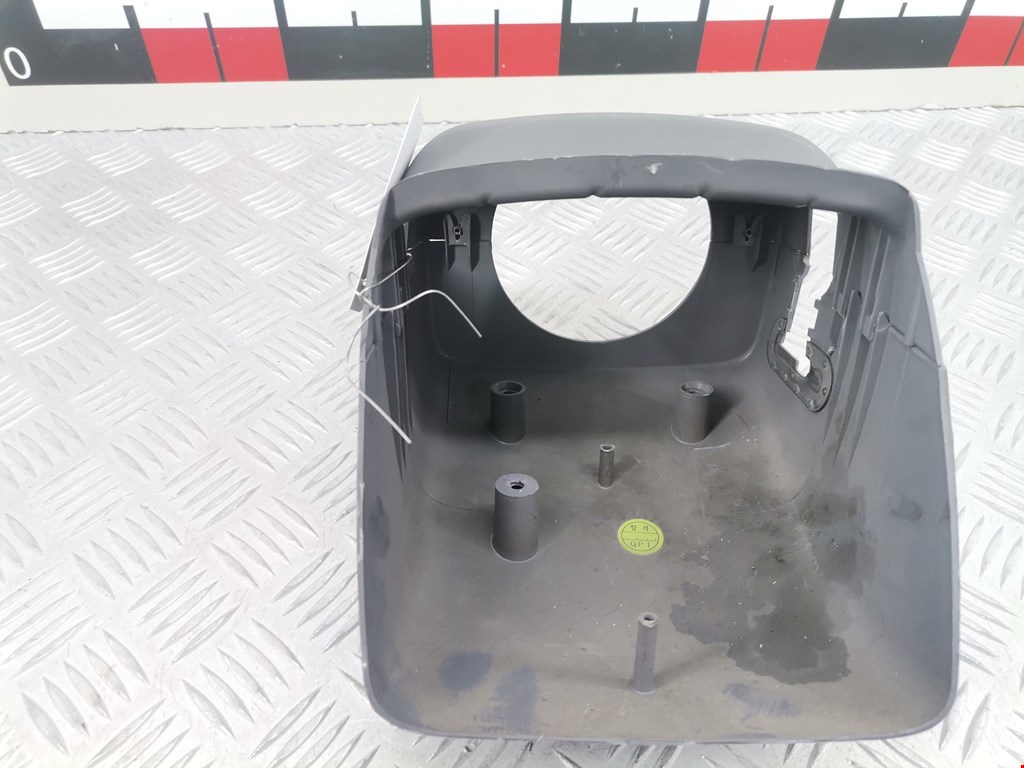 Кожух рулевой колонки KIA Magentis 2000-2006