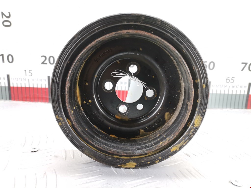 Шестерня коленвала (шкив) VOLKSWAGEN Passat B6 2005-2011