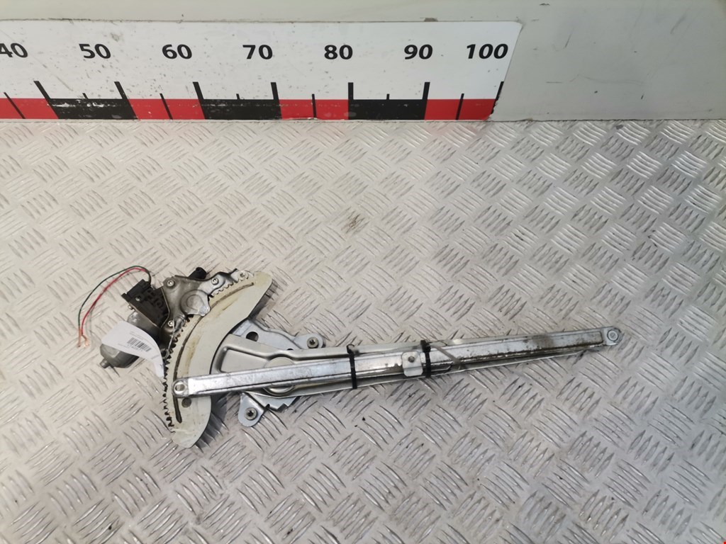 Стеклоподъемник передний правый SUZUKI SX4 2006-2014