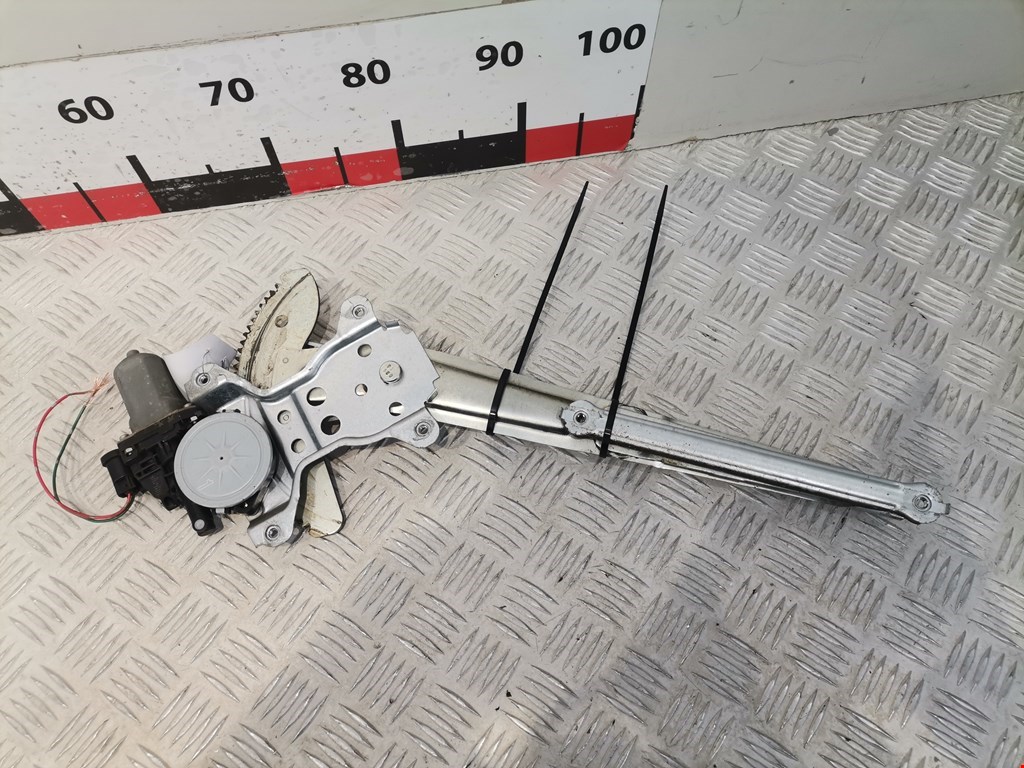 Стеклоподъемник передний правый SUZUKI SX4 2006-2014