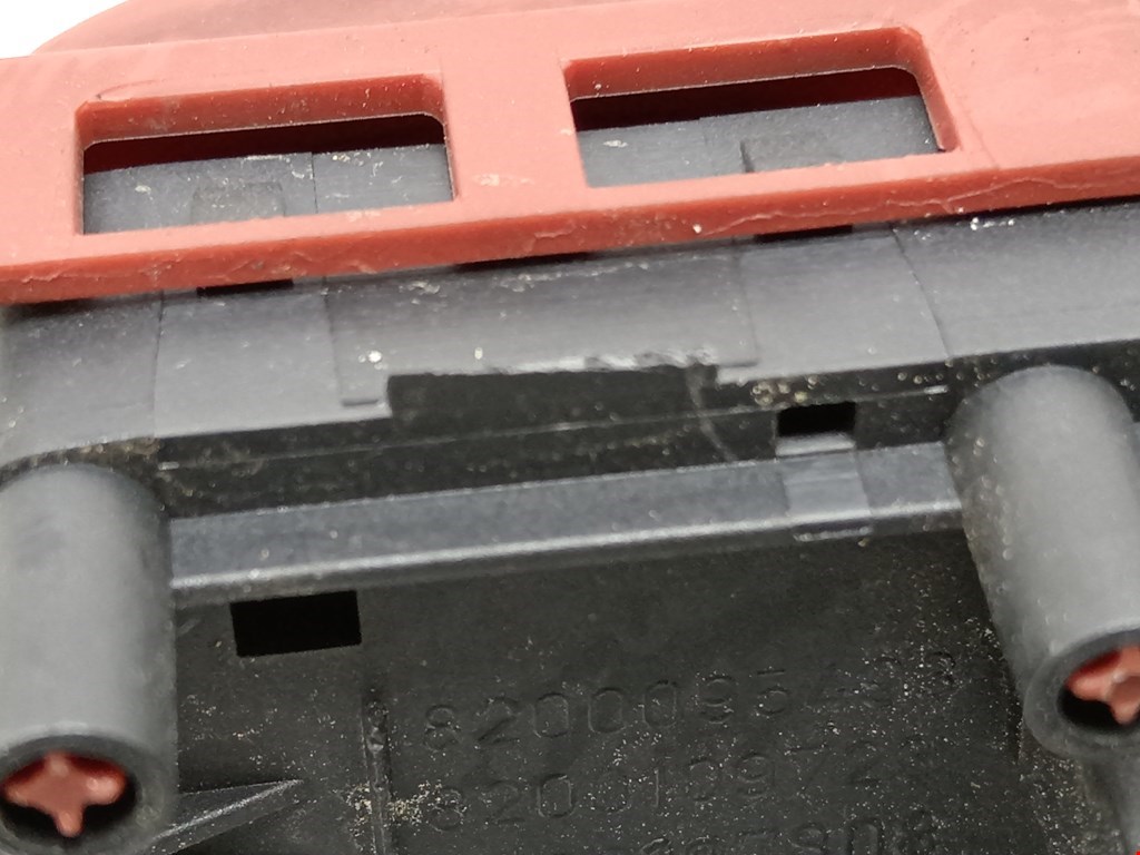 Кнопка аварийной сигнализации (аварийки) RENAULT Megane II 2002-2009