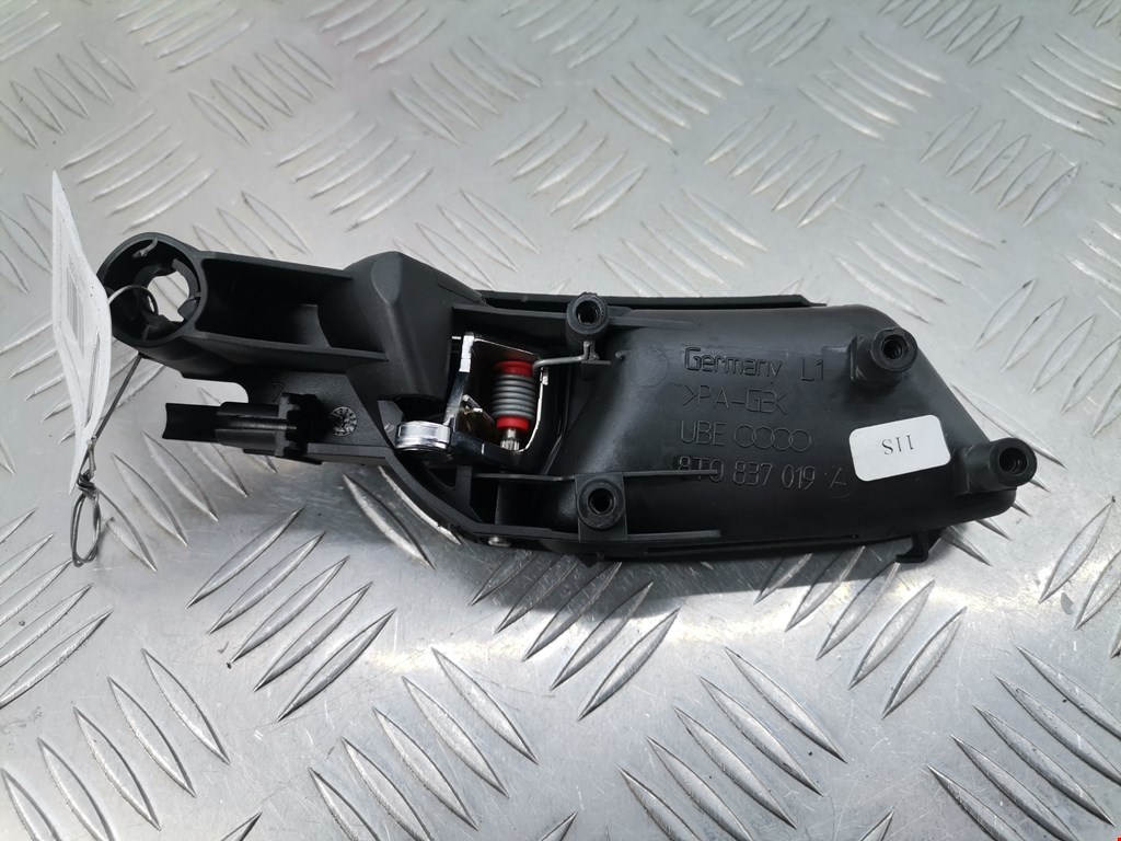 Ручка дверная передняя внутренняя левая AUDI A5 2007-2016