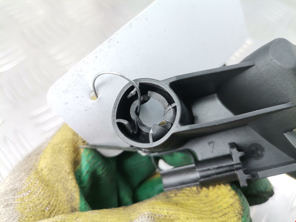 Ручка дверная передняя внутренняя левая AUDI A5 2007-2016