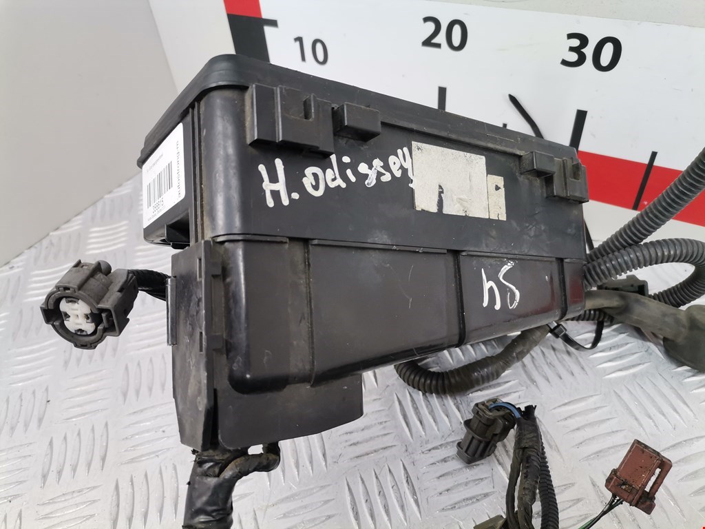 Датчик уровня в бачок омывателя HONDA Odyssey 1999-2003