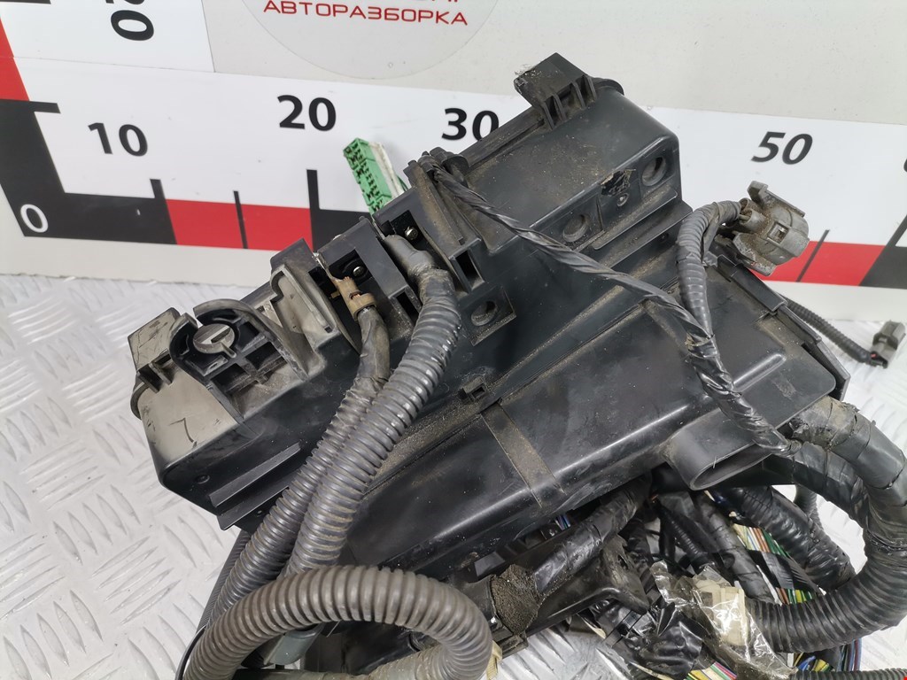 Датчик уровня в бачок омывателя HONDA Odyssey 1999-2003