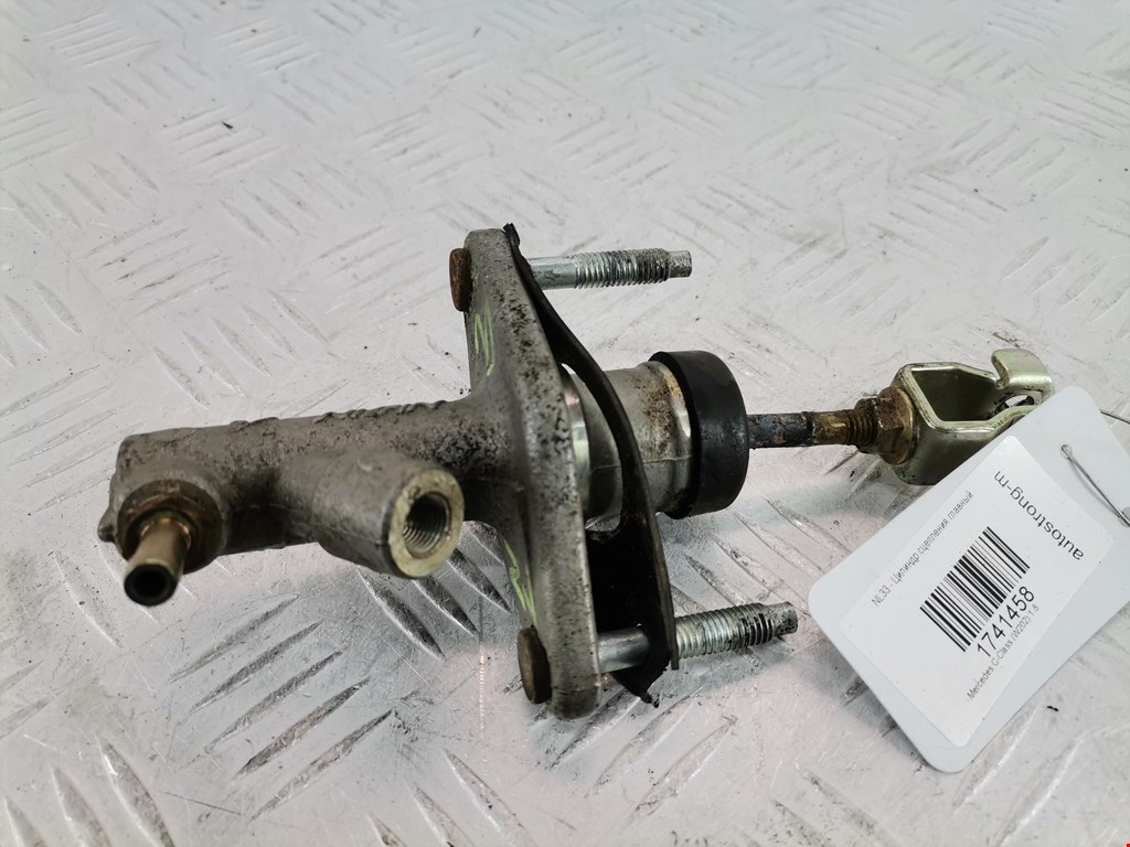 Цилиндр сцепления главный MERCEDES-BENZ C-Class C-klasse W202 1993-2000