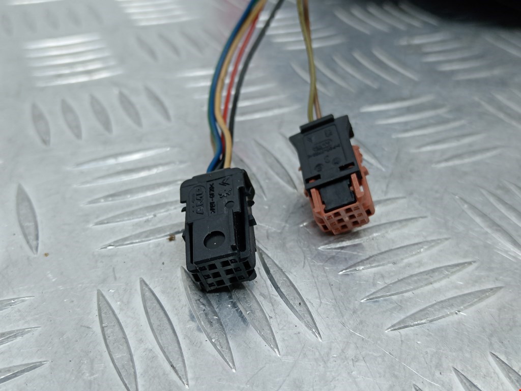 Зеркало правое PEUGEOT 807 2002-2014