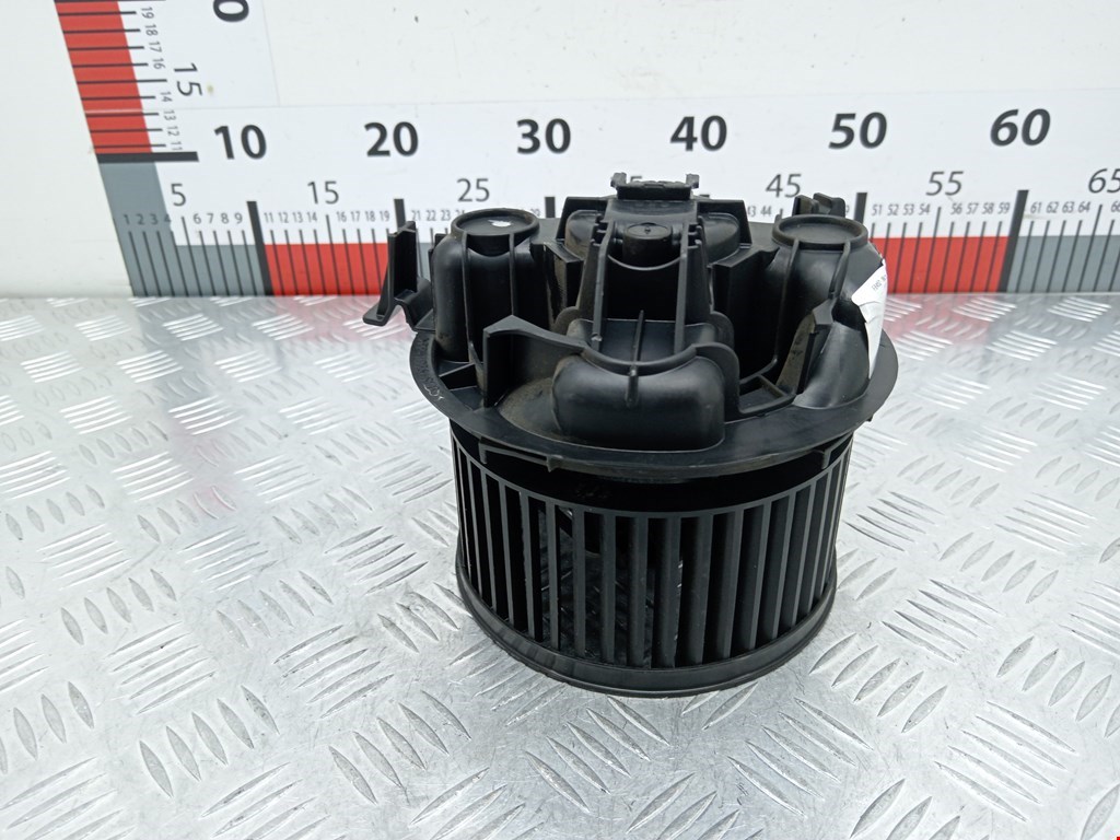 Моторчик (мотор) отопителя салона RENAULT Megane II 2002-2009