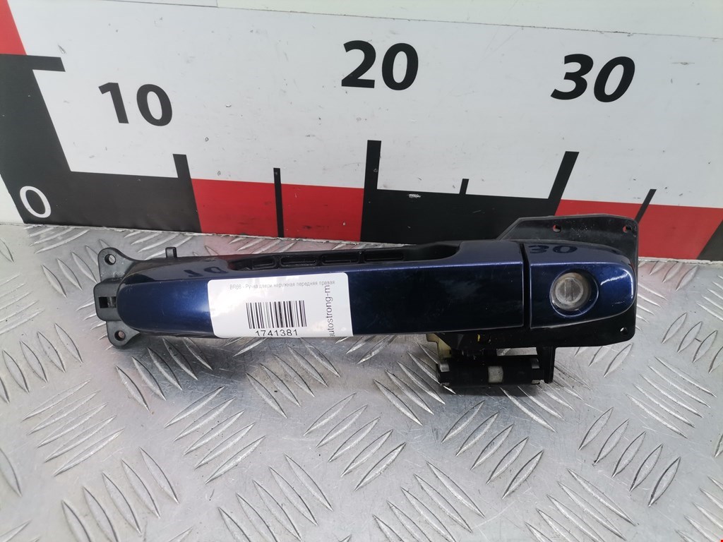 Ручка двери передней наружная правая TOYOTA Yaris II XP50 2005-2011