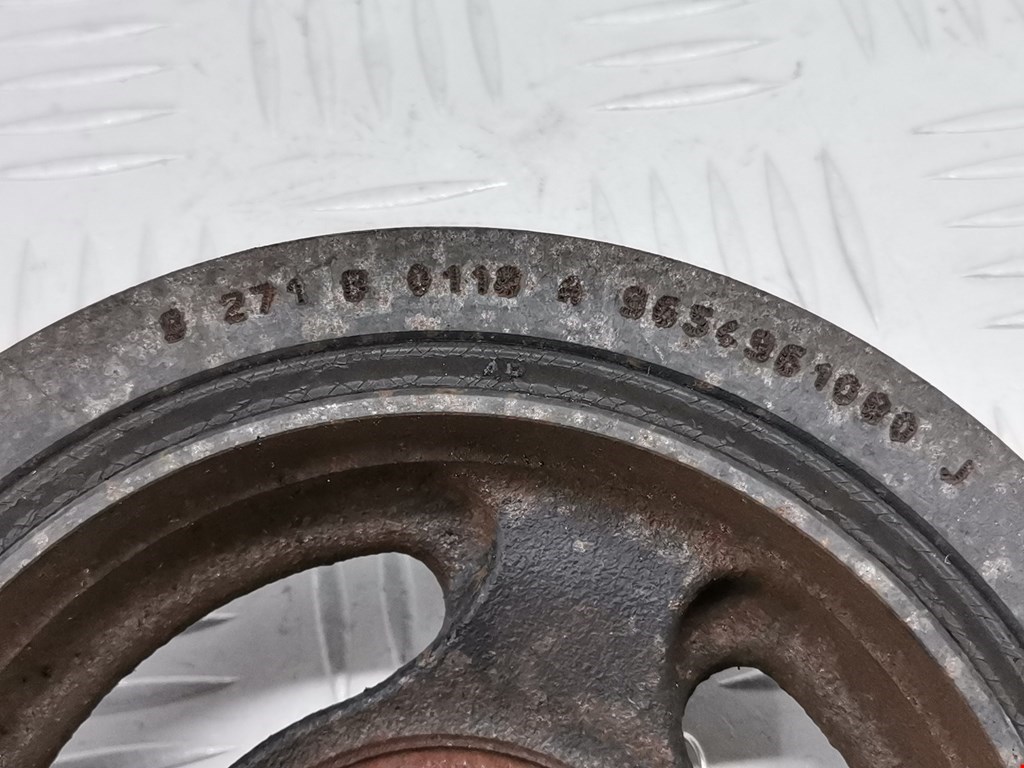 Шестерня коленвала (шкив) CITROEN C3 Picasso 2009-2017