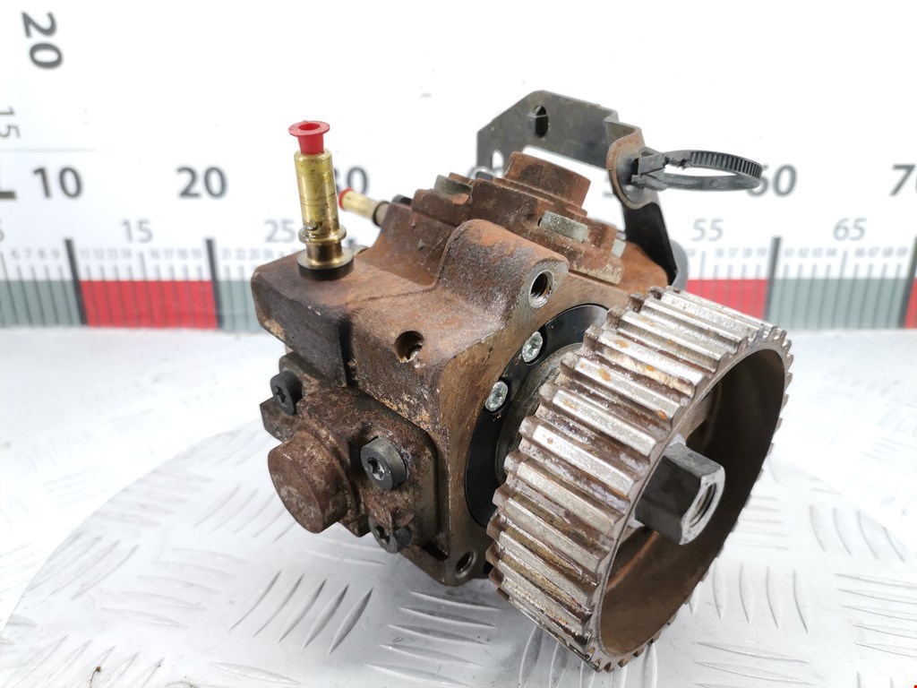 ТНВД (топливный насос высокого давления) CITROEN C3 Picasso 2009-2017