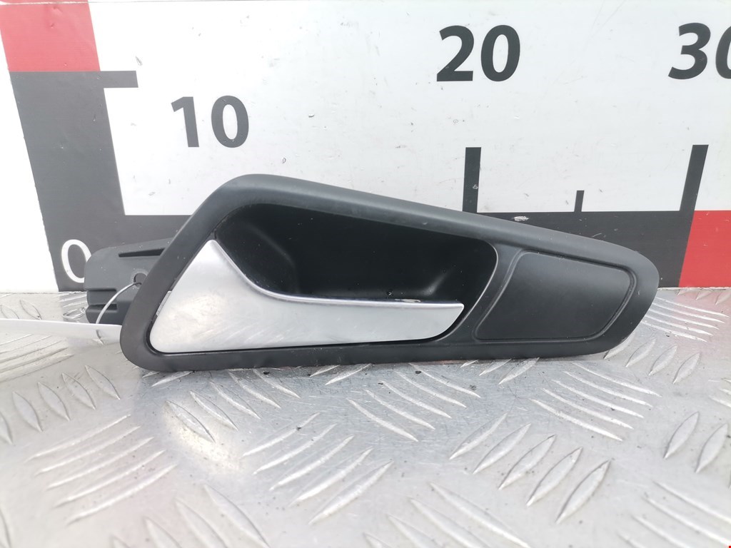 Ручка дверная передняя внутренняя левая VOLKSWAGEN Passat B6 2005-2011