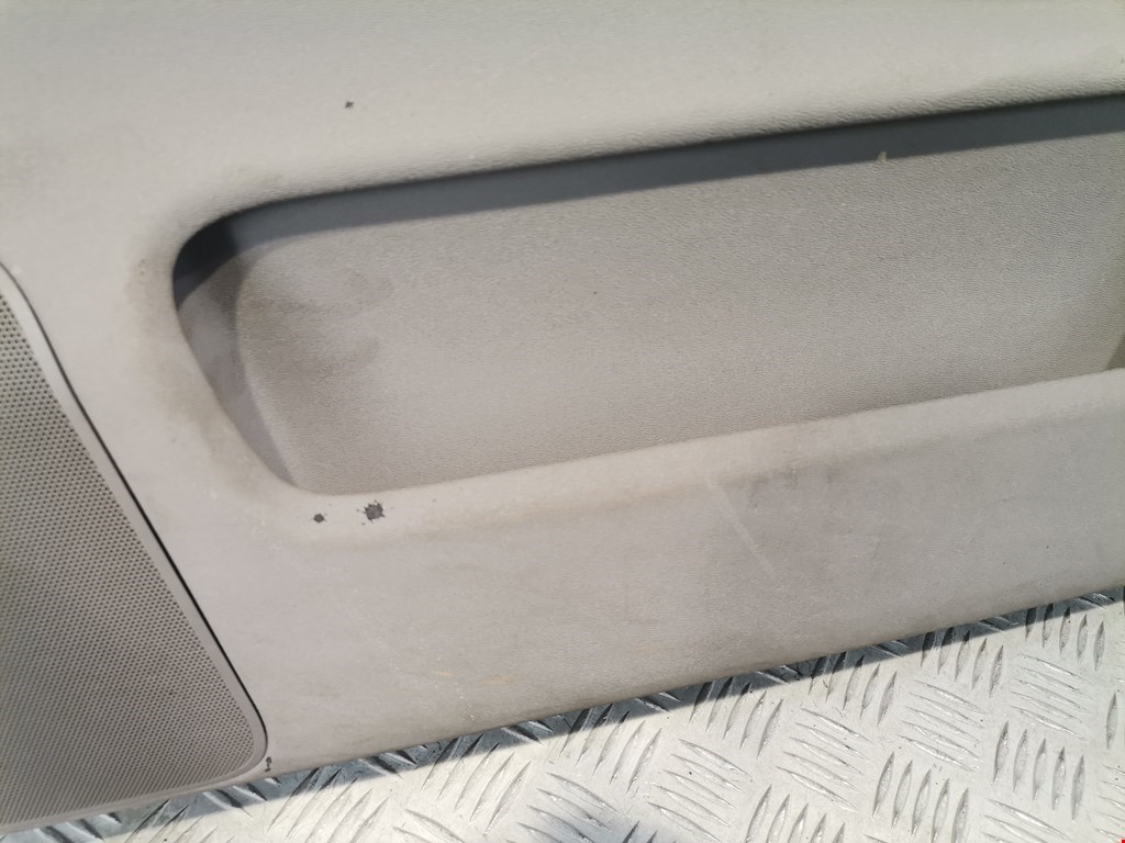 Обшивка двери передняя правая AUDI A3 8L 1996-2003