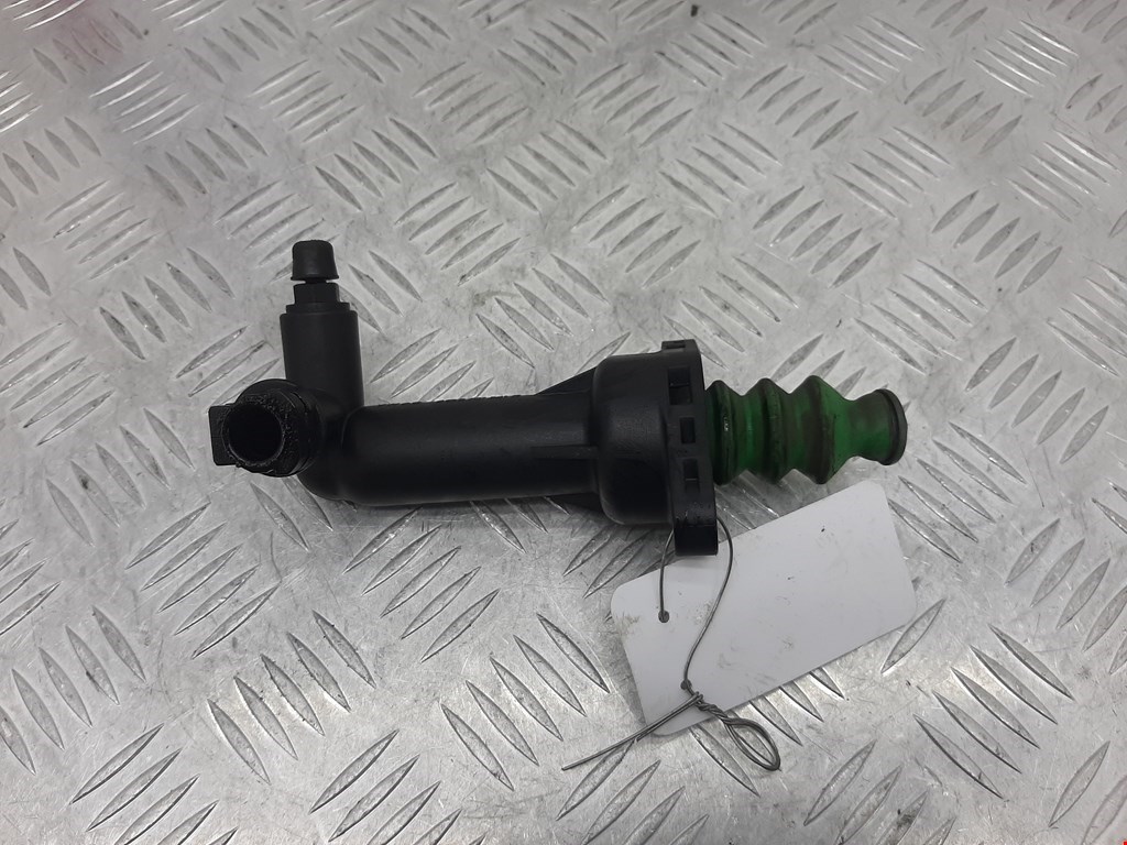 Цилиндр сцепления рабочий VOLKSWAGEN Polo IV 2001-2009