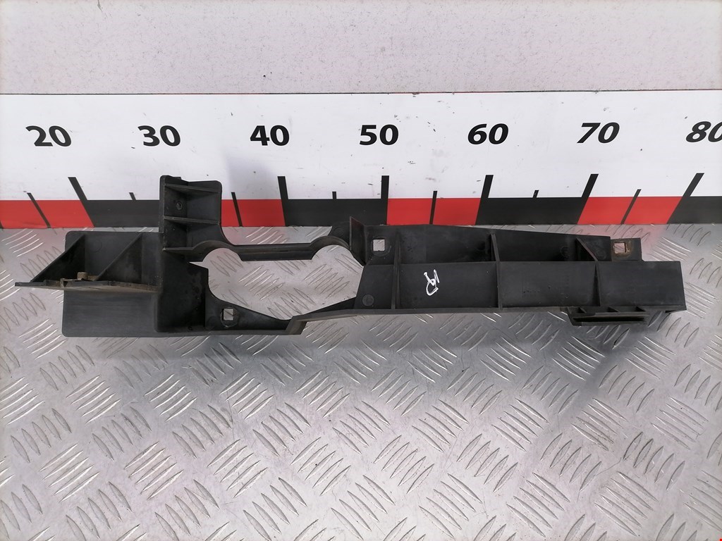 Кронштейн фары правый LAND ROVER Range Rover 2002-2012