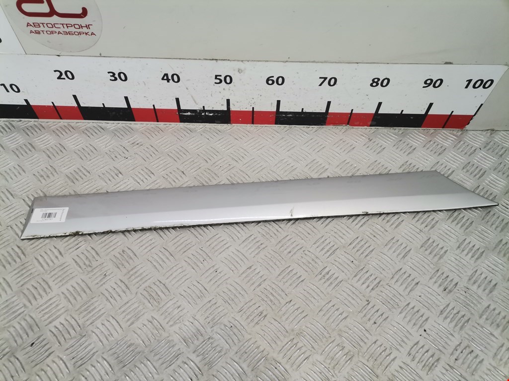 Накладка декоративная (молдинг) двери задней правой Opel Omega B (1994-2004)