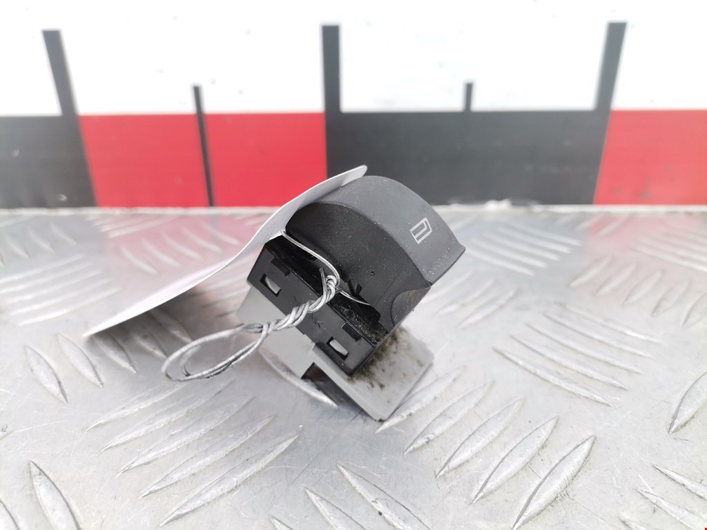 Кнопка стеклоподъемника AUDI A3 8L 1996-2003