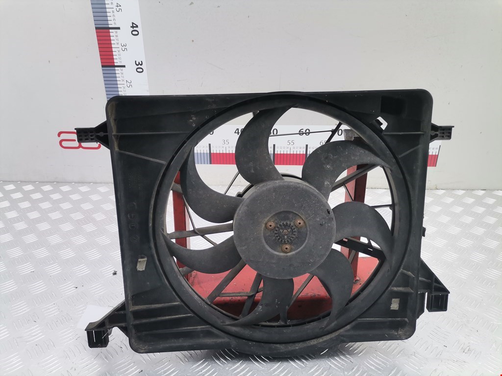 Вентилятор радиатора основного FORD Focus II 2005-2011
