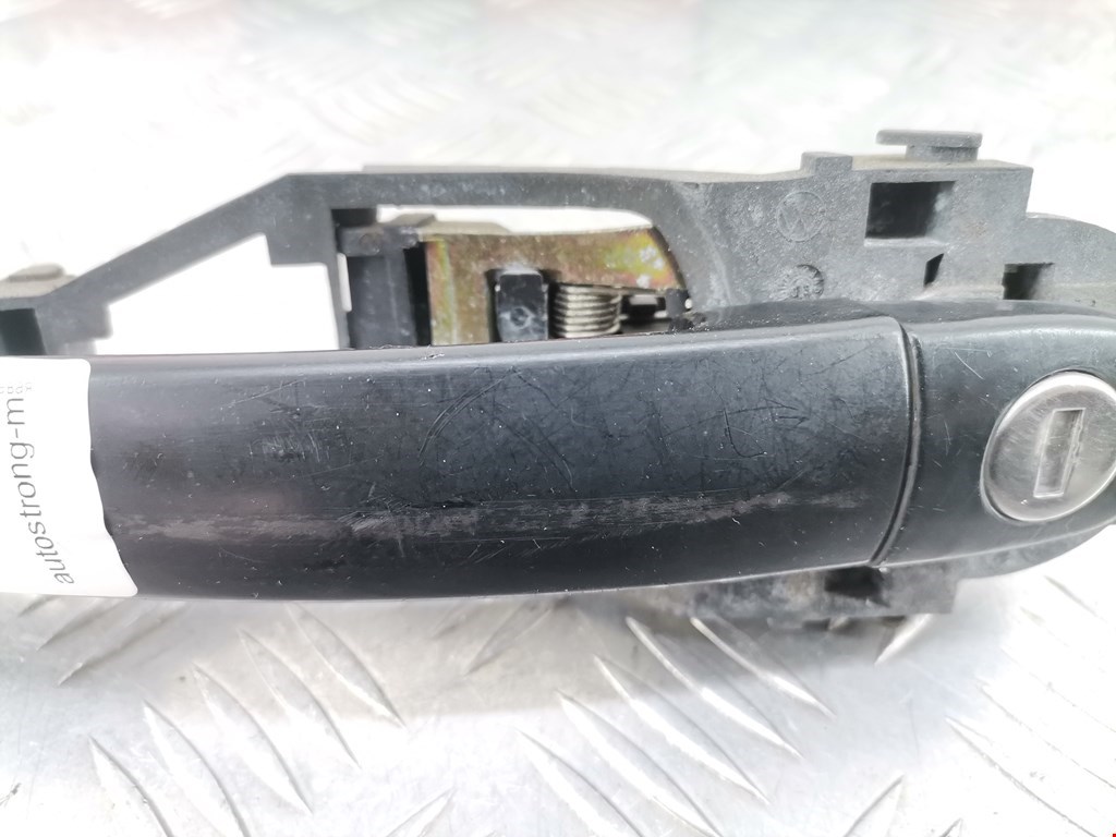 Ручка двери передней наружная левая VOLKSWAGEN Lupo 1999-2005