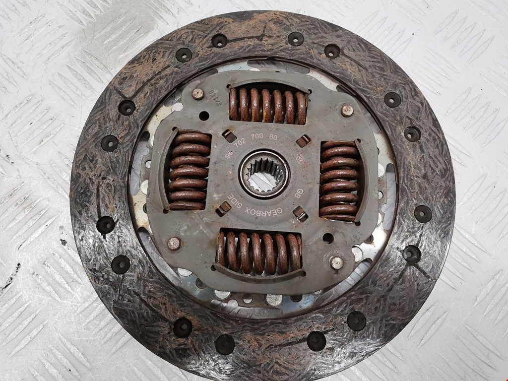 Маховик (демпфер сцепления) CITROEN C3 Picasso 2009-2017