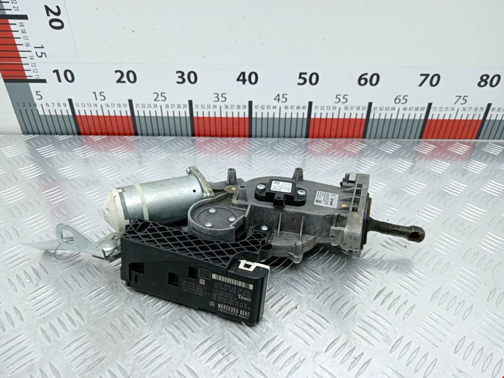 Механизм подъема крышки багажника Mercedes C-Class (W204) (2006-2015)