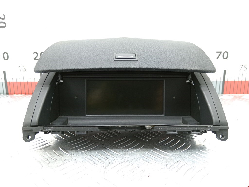 Дисплей информационный (компьютера) MERCEDES-BENZ C-Class C-klasse W204 2007-2015