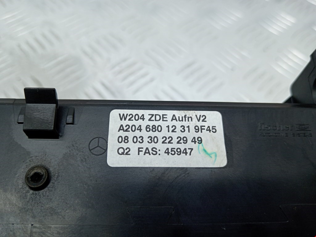 Дисплей информационный (компьютера) MERCEDES-BENZ C-Class C-klasse W204 2007-2015