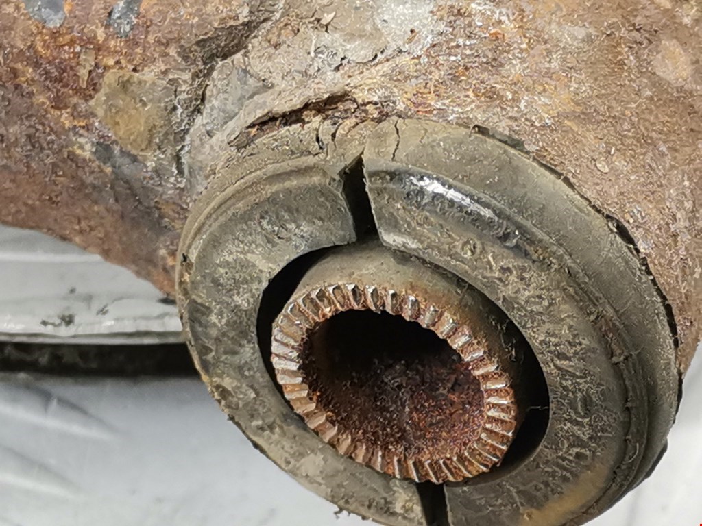 Рычаг передний правый TOYOTA RAV 4 XA20 2000-2005