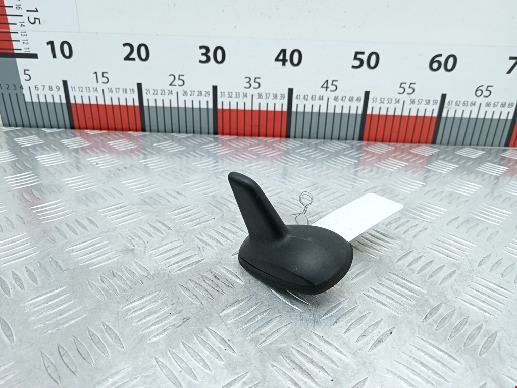 Антенна MERCEDES-BENZ C-Class C-klasse W204 2007-2015