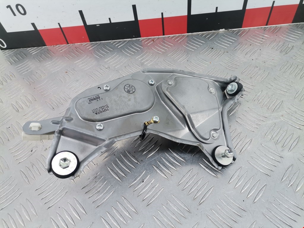 Моторчик стеклоочистителя задний TOYOTA Prius II XW20 2003-2012