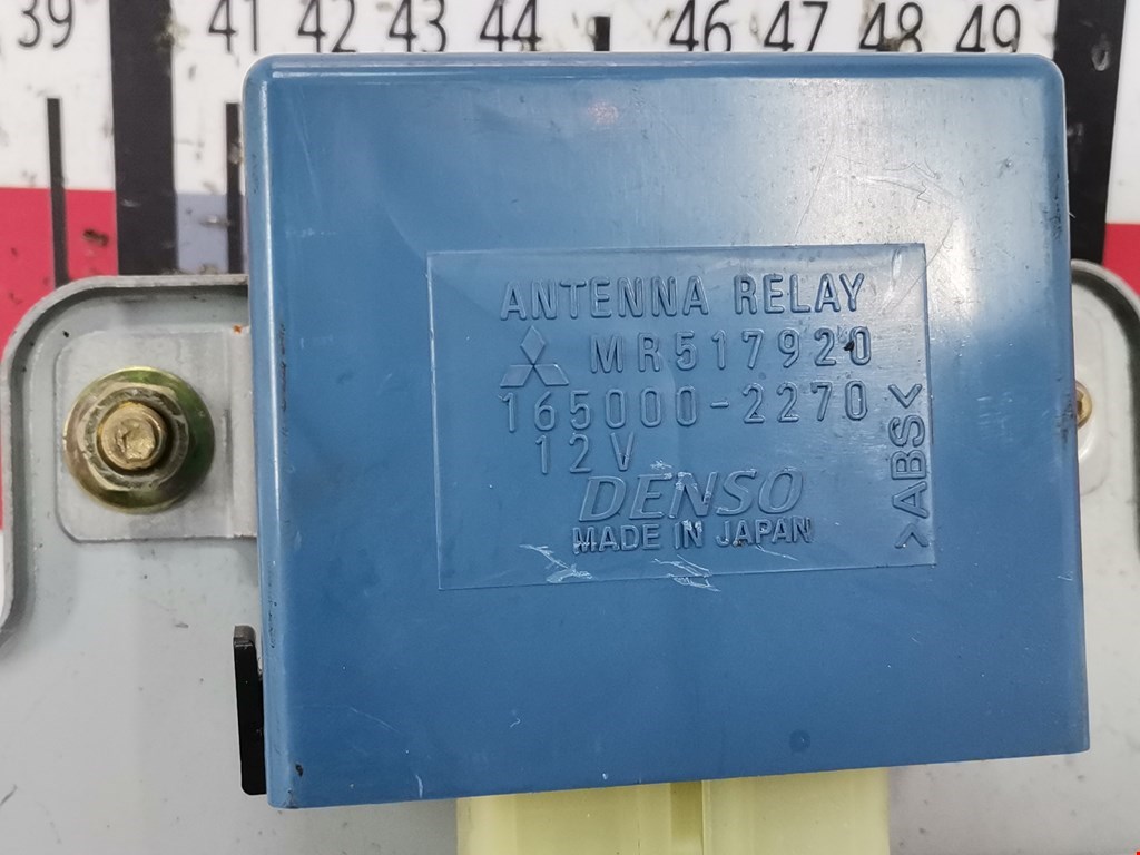 Усилитель антенны MITSUBISHI Pajero Sport 1998-2008