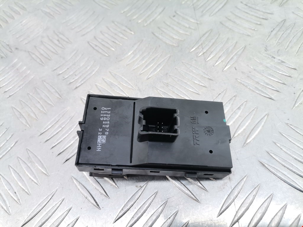 Блок управления стеклоподъемниками OPEL Meriva B 2010-2018