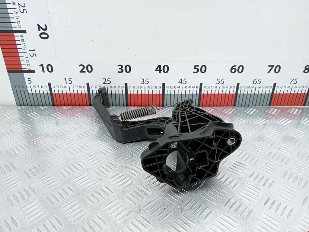 Педаль сцепления VOLKSWAGEN Polo V HB 2009-2017