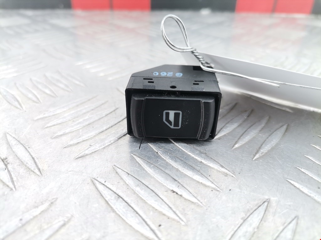 Кнопка стеклоподъемника VOLKSWAGEN Passat B5 1997-2005