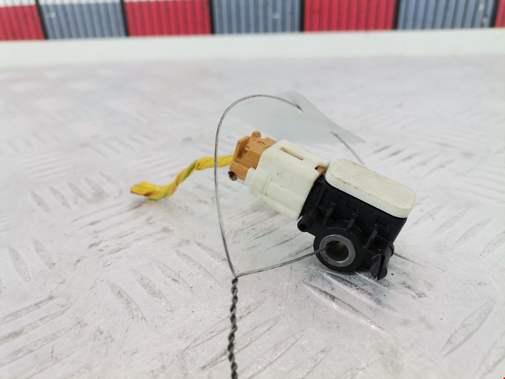 Датчик AIR BAG (подушек безопасности) HYUNDAI Santa Fe CM 2005-2012