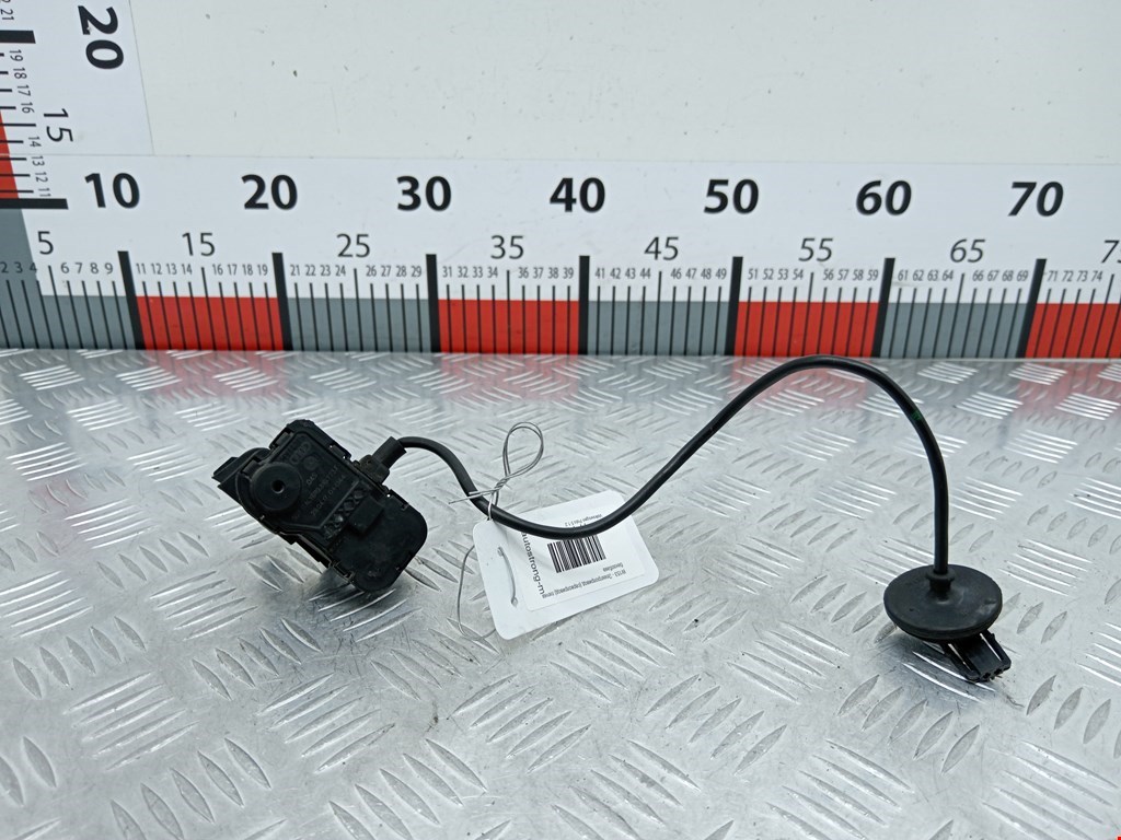 Активатор замка бензобака VOLKSWAGEN Polo V HB 2009-2017