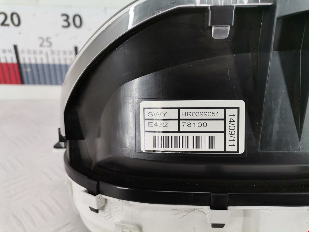 Панель приборов (щиток) HONDA CR-V III 2007-2012