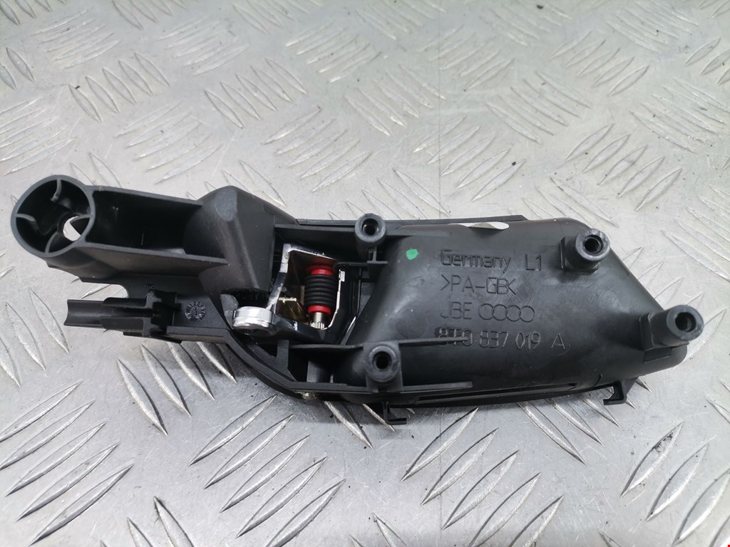 Ручка дверная передняя внутренняя левая AUDI A5 2007-2016