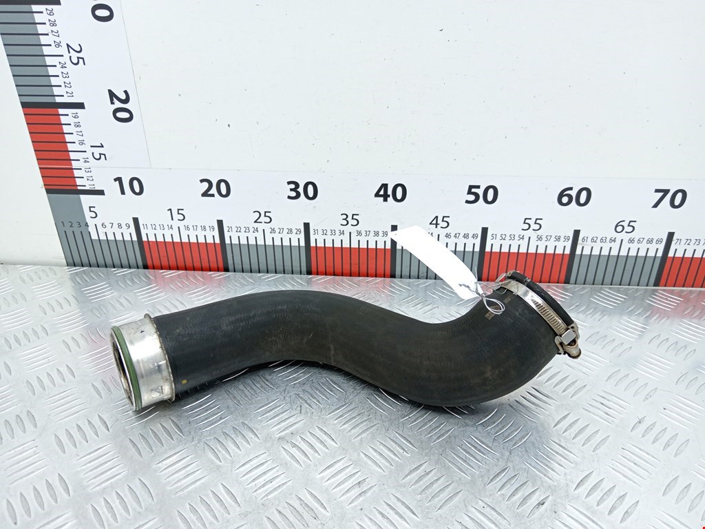 Патрубок интеркулера MERCEDES-BENZ C-Class C-klasse W204 2007-2015