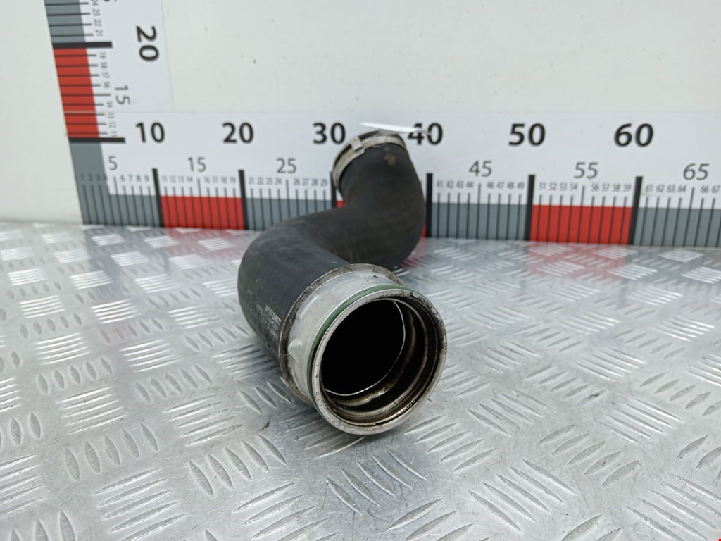 Патрубок интеркулера MERCEDES-BENZ C-Class C-klasse W204 2007-2015