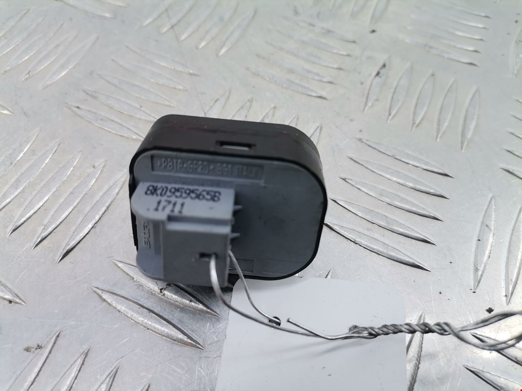 Блок управления зеркалами AUDI A5 2007-2016