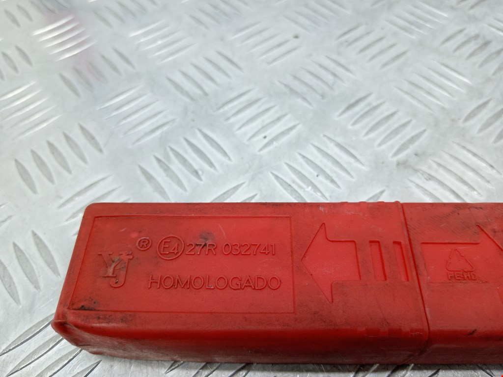 Знак аварийной остановки MERCEDES-BENZ C-Class C-klasse W204 2007-2015