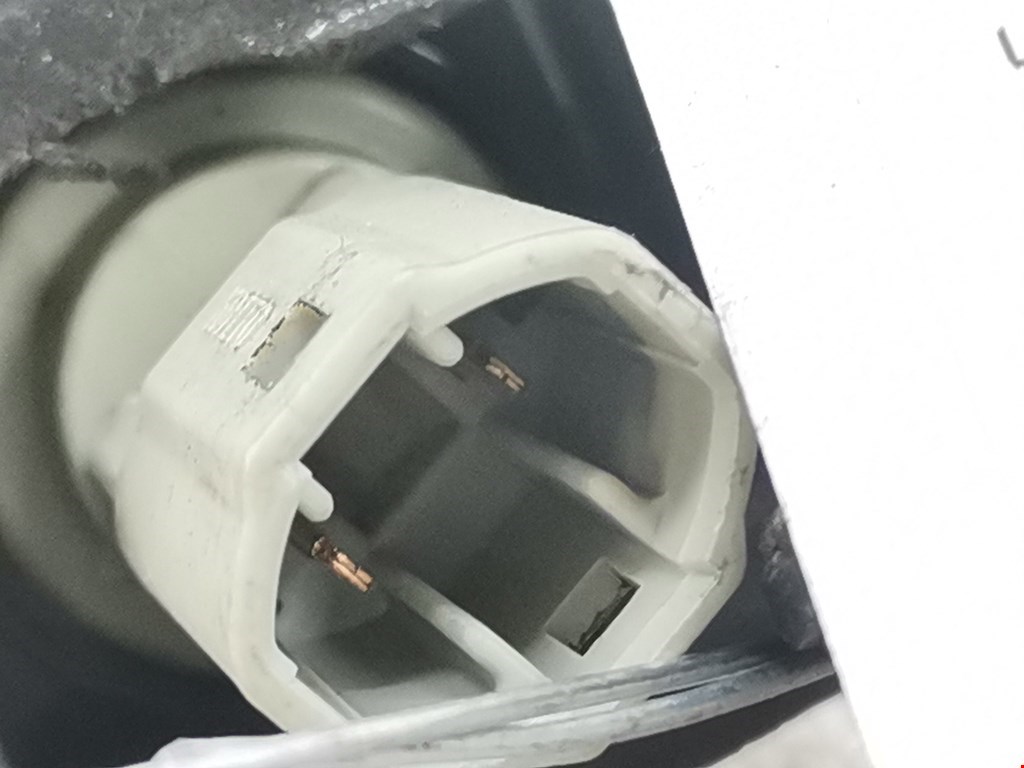 Фонарь подсветки номера TOYOTA Prius II XW20 2003-2012