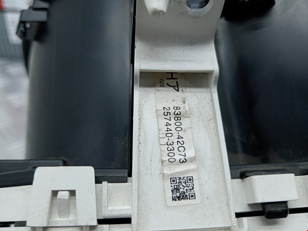 Панель приборов (щиток) TOYOTA RAV 4 XA30 2006-2012